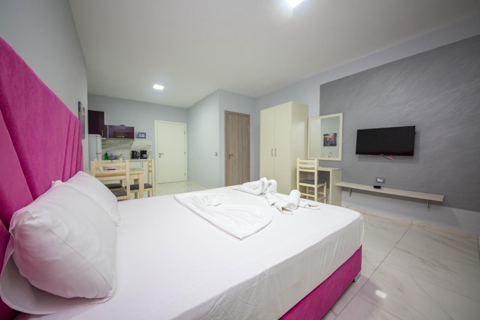 Mamma'S Apartments Sarandë Eksteriør bilde