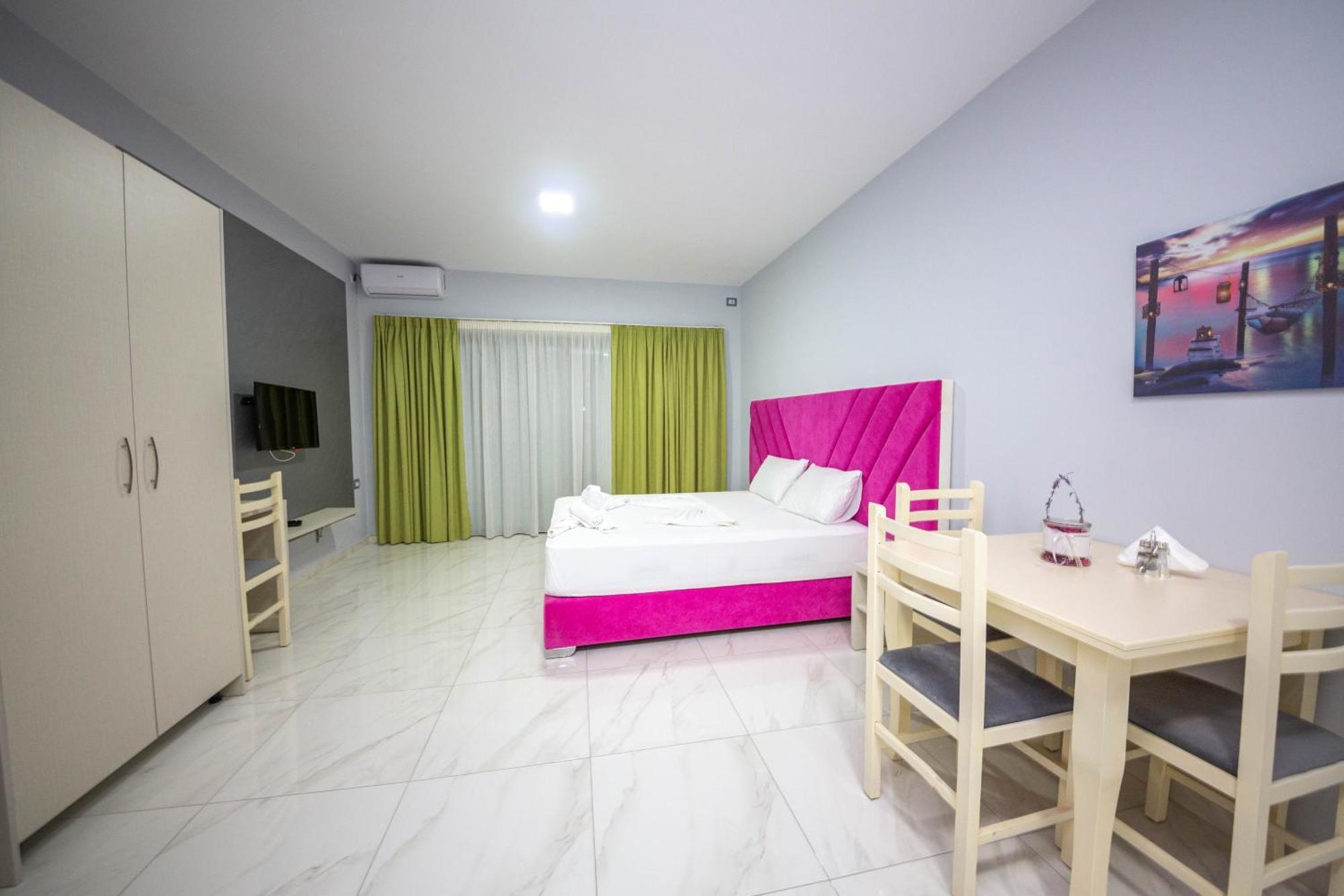 Mamma'S Apartments Sarandë Eksteriør bilde