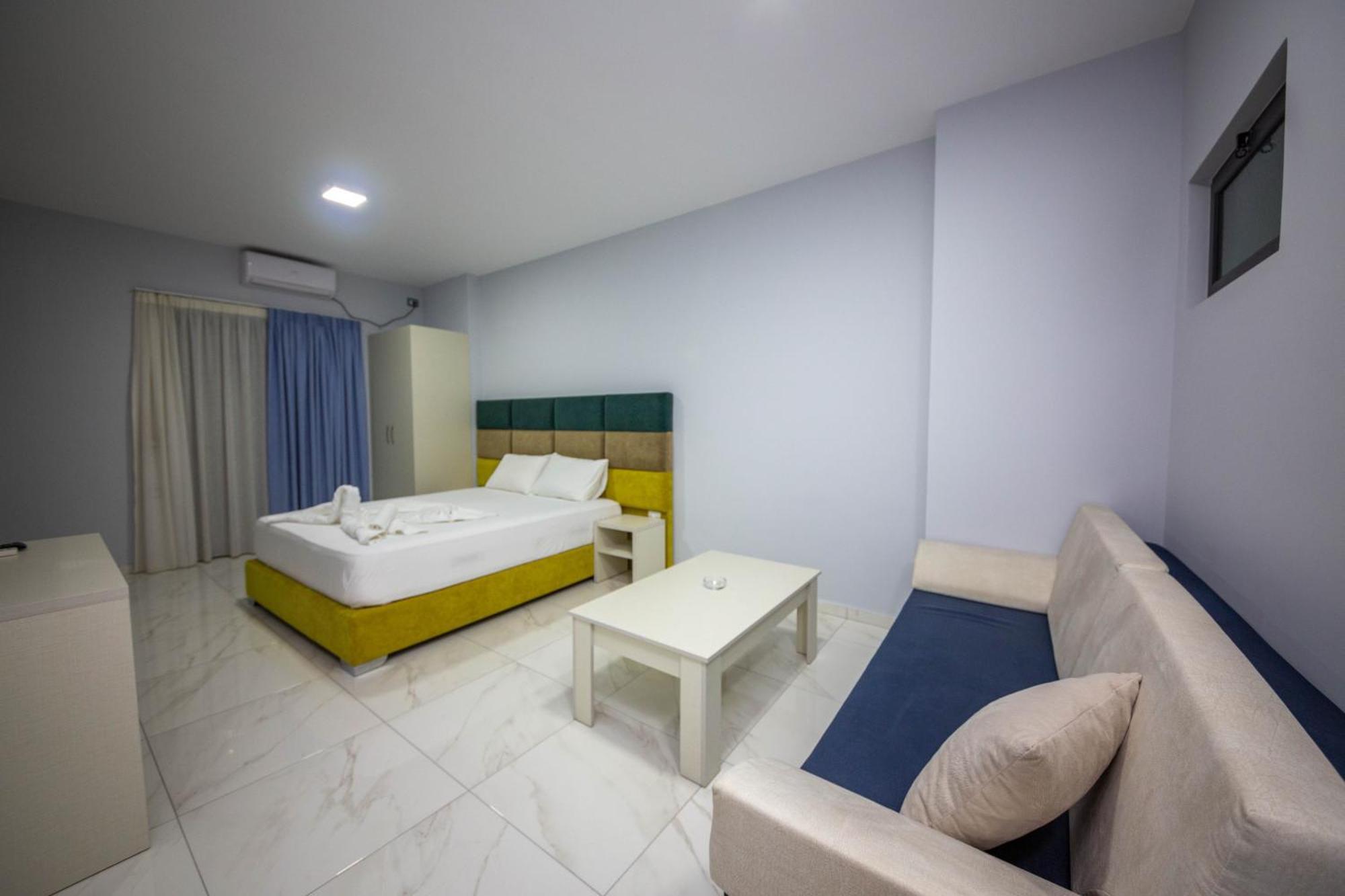 Mamma'S Apartments Sarandë Eksteriør bilde